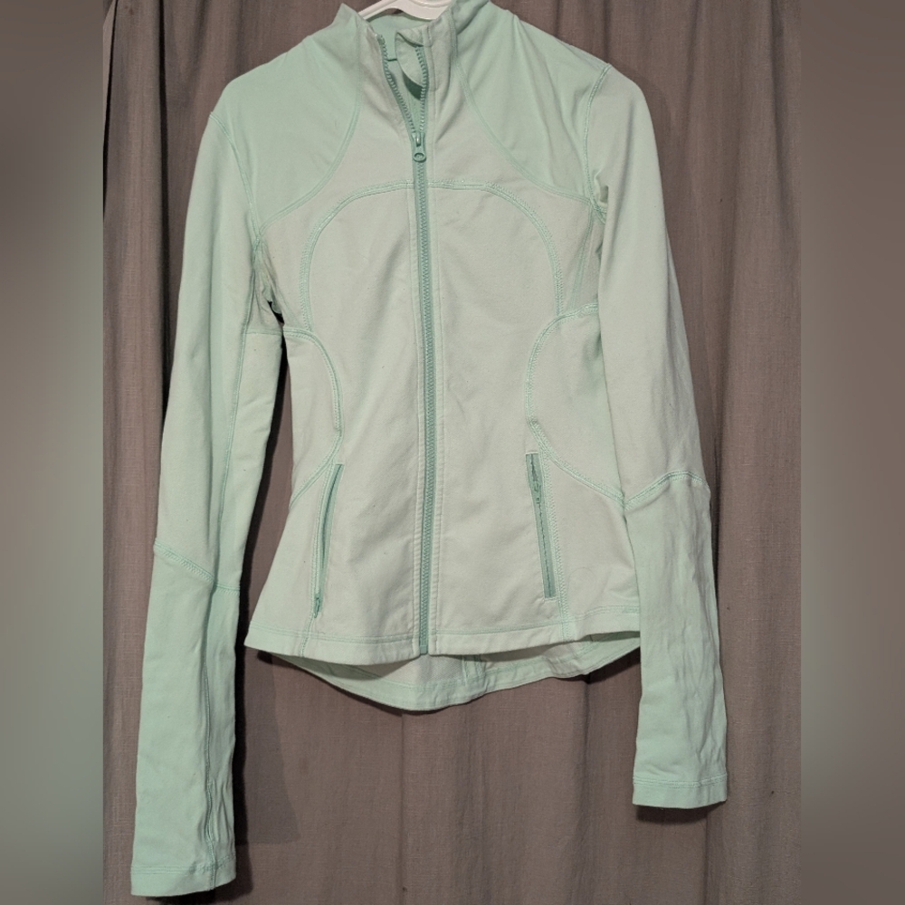 Lululemon Women's Mint Green Jacket
